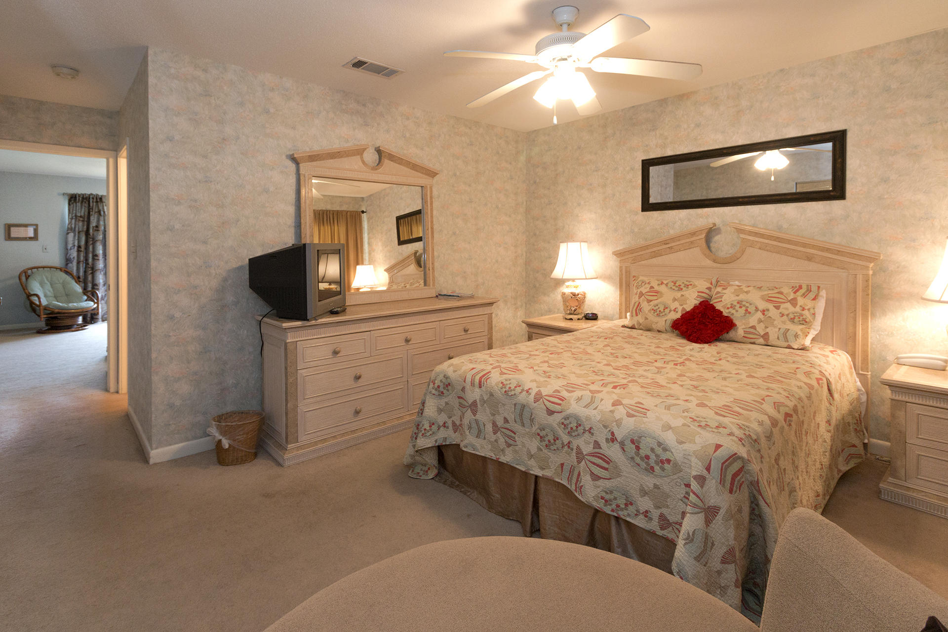 BLUE SURF T/H - Residential