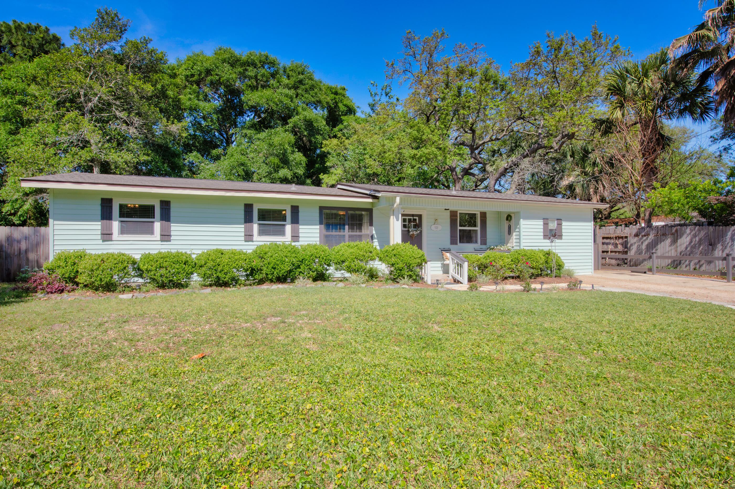 GARNIERS BEACH 3RD - Residential