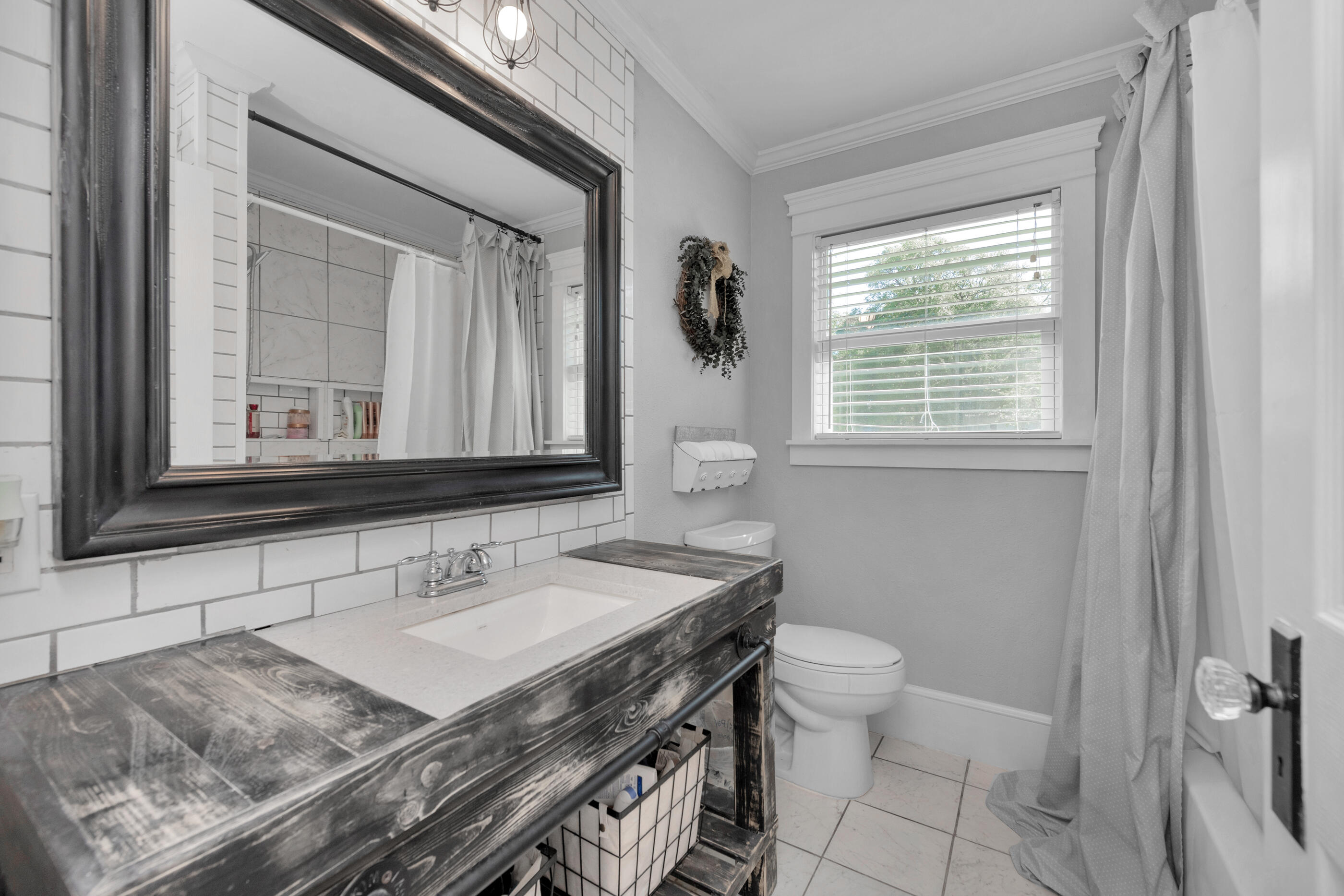 GARNIERS BEACH 3RD - Residential