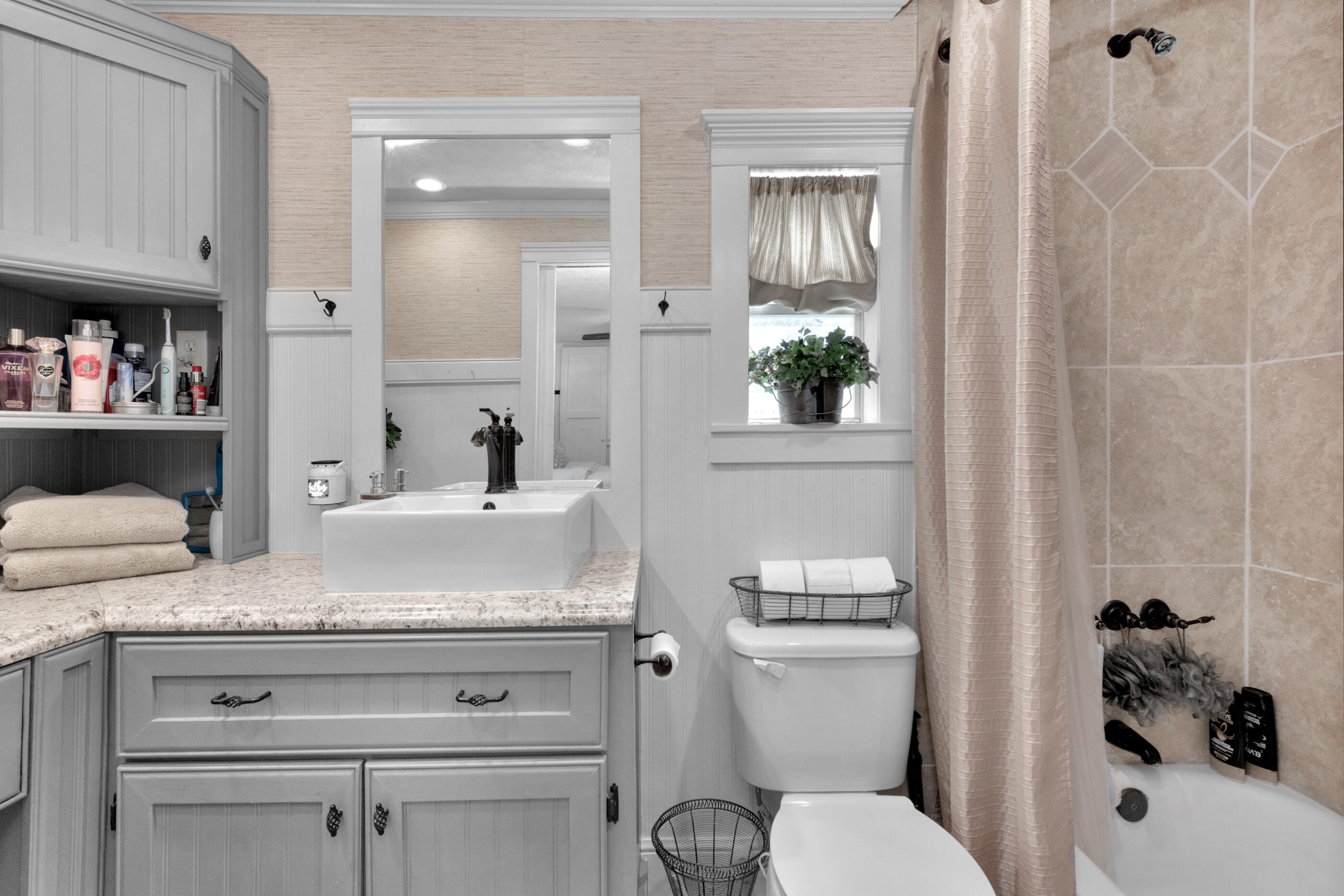 GARNIERS BEACH 3RD - Residential