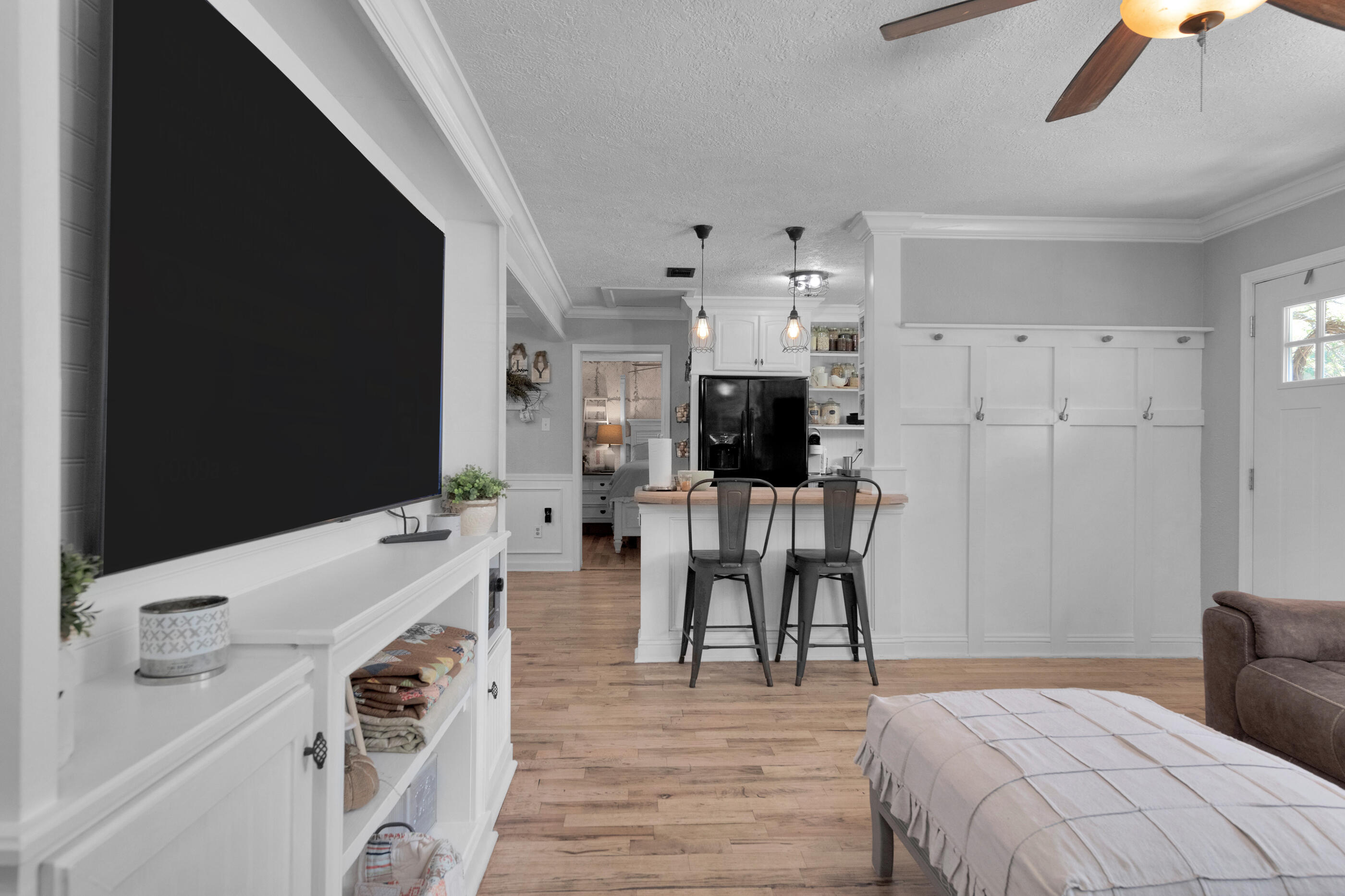 GARNIERS BEACH 3RD - Residential