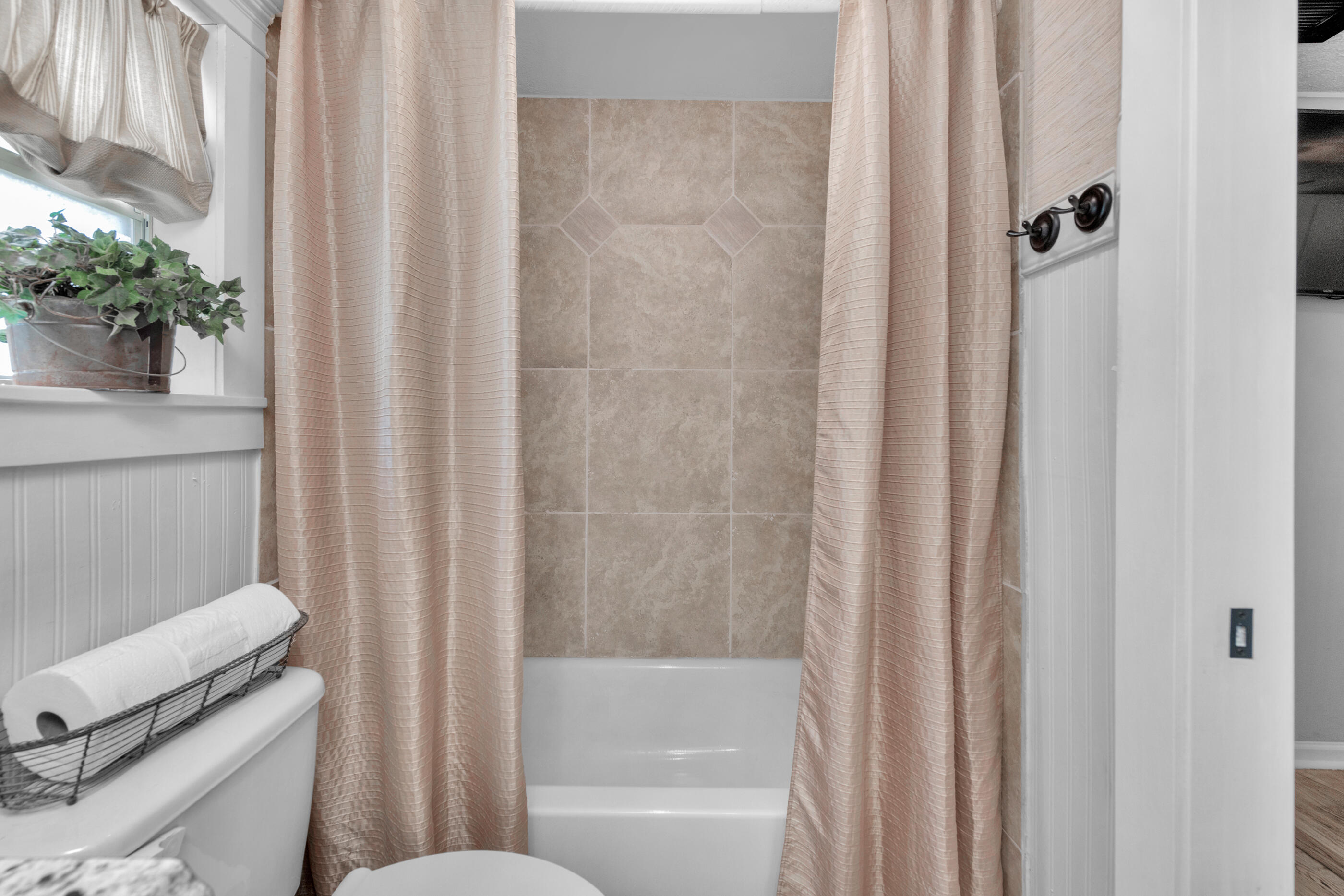 GARNIERS BEACH 3RD - Residential