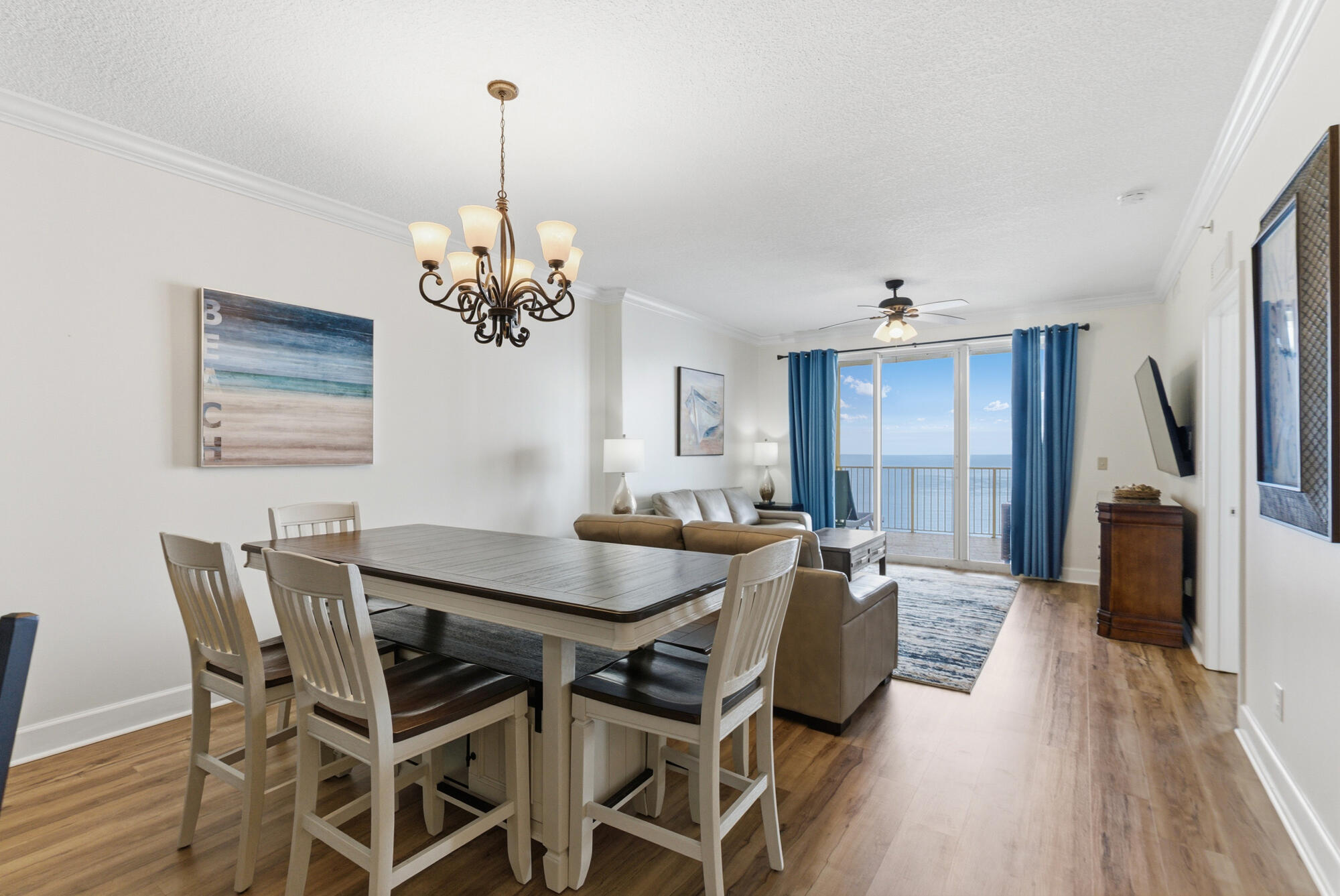 TROPIC WINDS - Residential