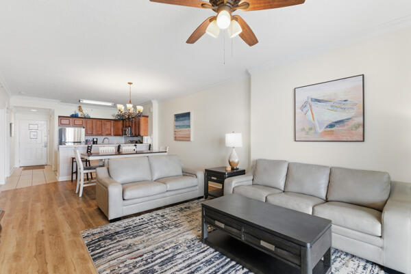 TROPIC WINDS - Residential