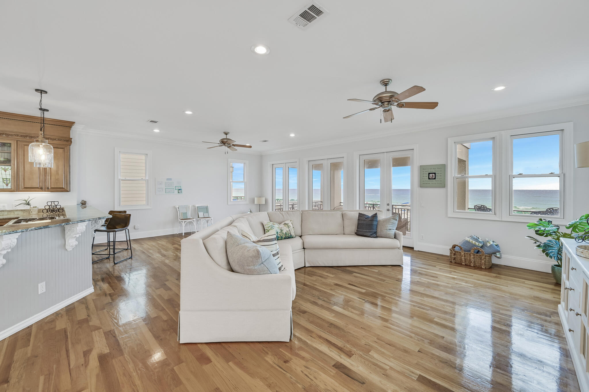 DESTIN POINTE - Residential