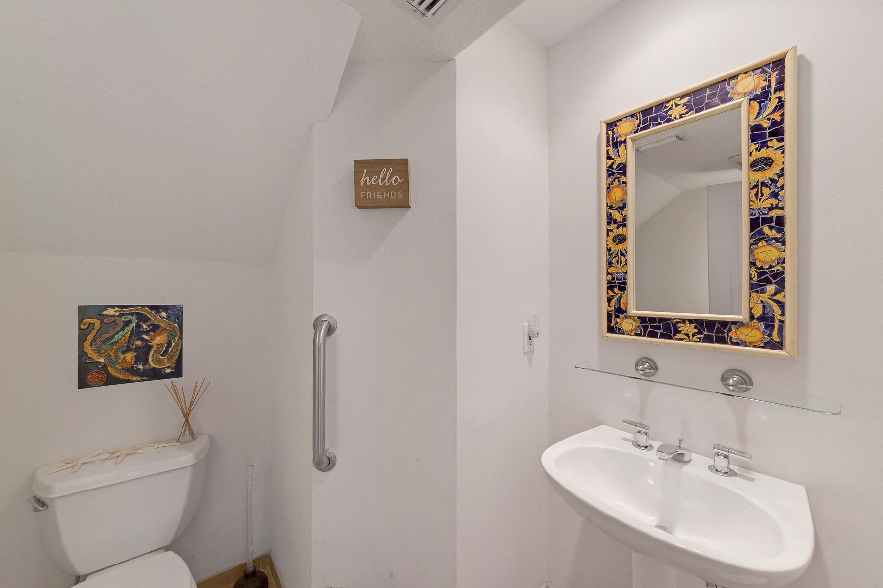 CRYSTAL SHORES - Residential