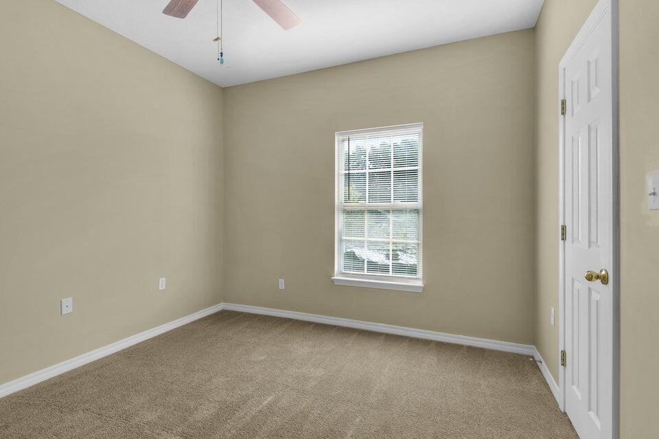 EAGLES NEST - Residential Lease