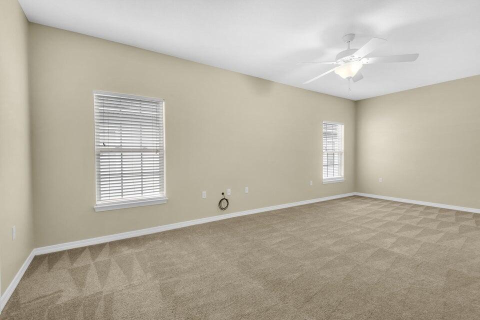EAGLES NEST - Residential Lease