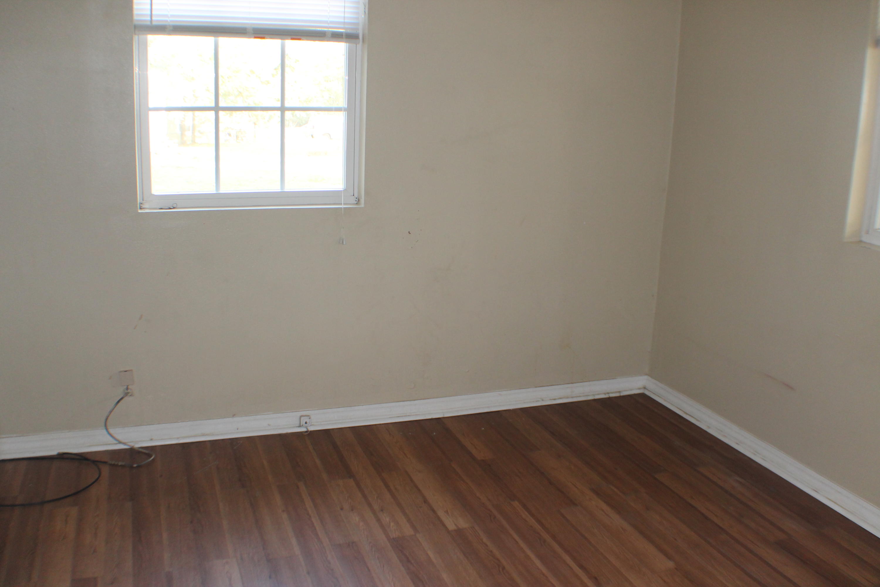 CRESTVIEW LOT 7 BLK 66 - Residential