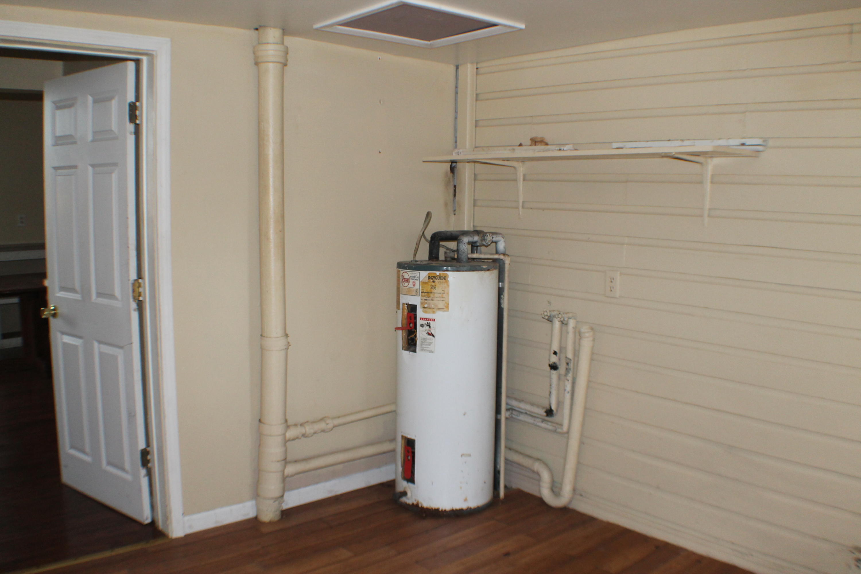 CRESTVIEW LOT 7 BLK 66 - Residential