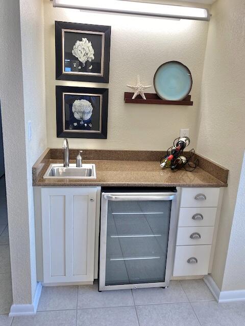 NAVARRE TOWERS CONDO - Residential