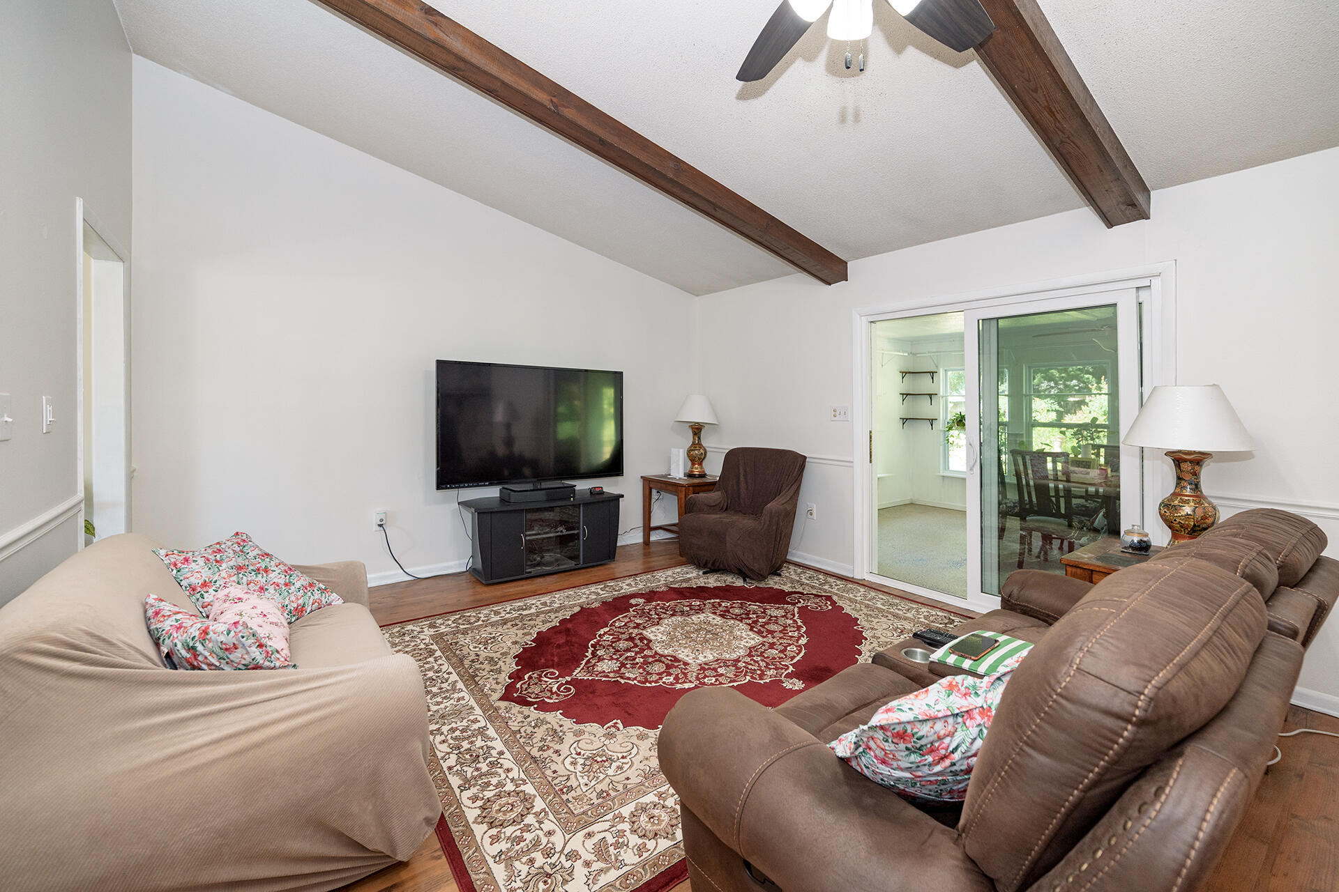 LAURELWOOD ESTATES - Residential