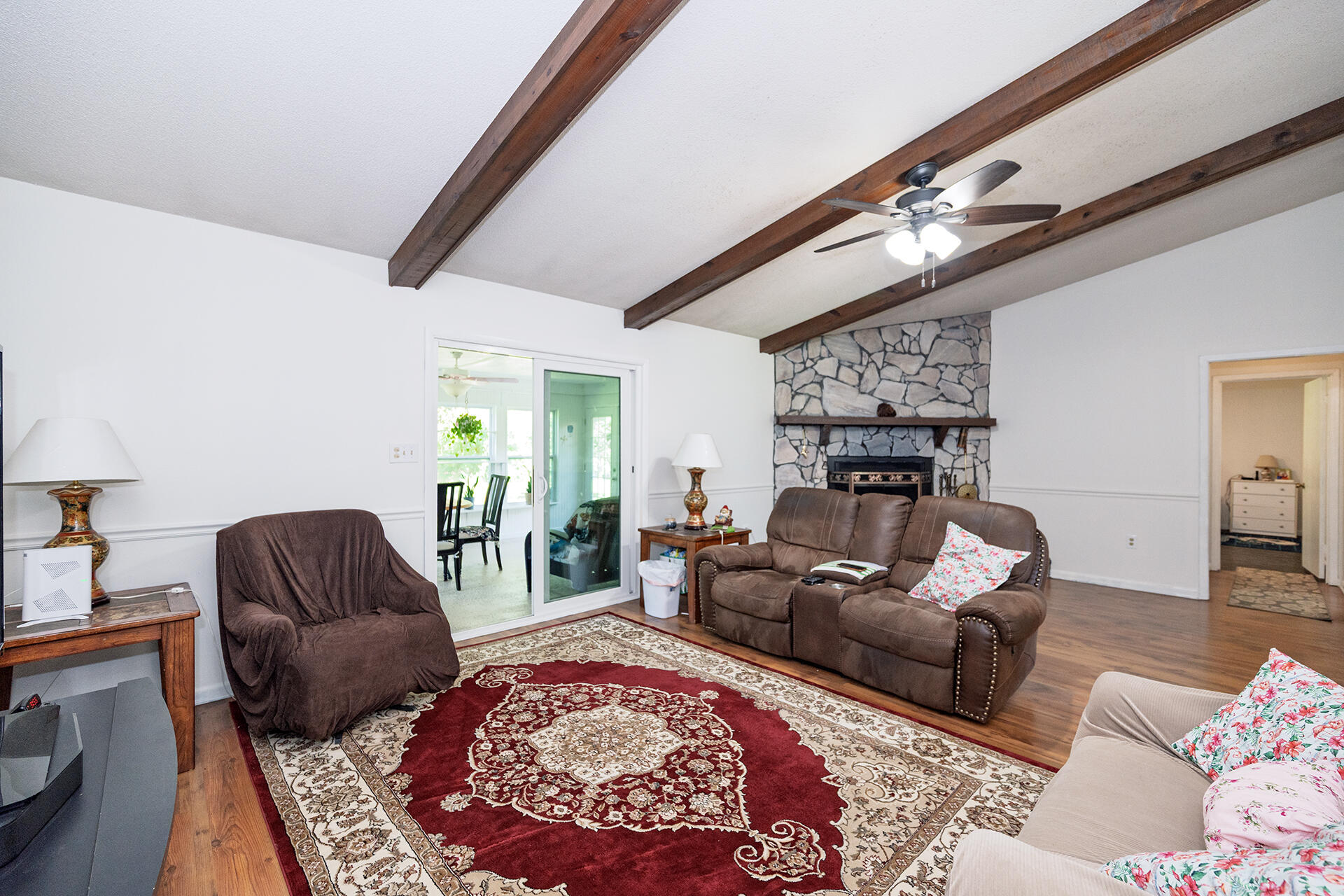 LAURELWOOD ESTATES - Residential
