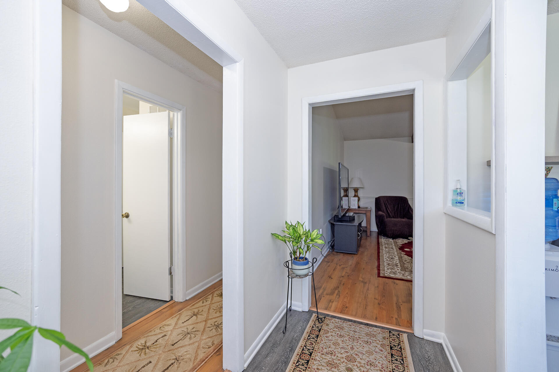 LAURELWOOD ESTATES - Residential