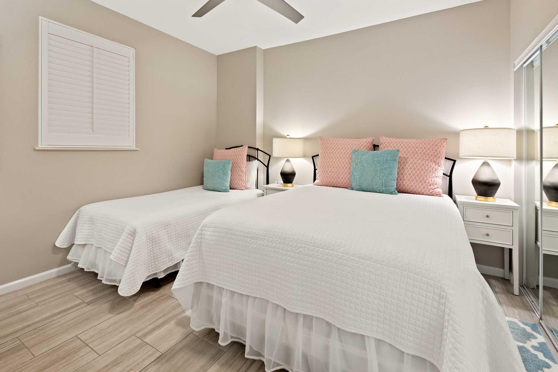 Leeward Keys Condominiums - Residential