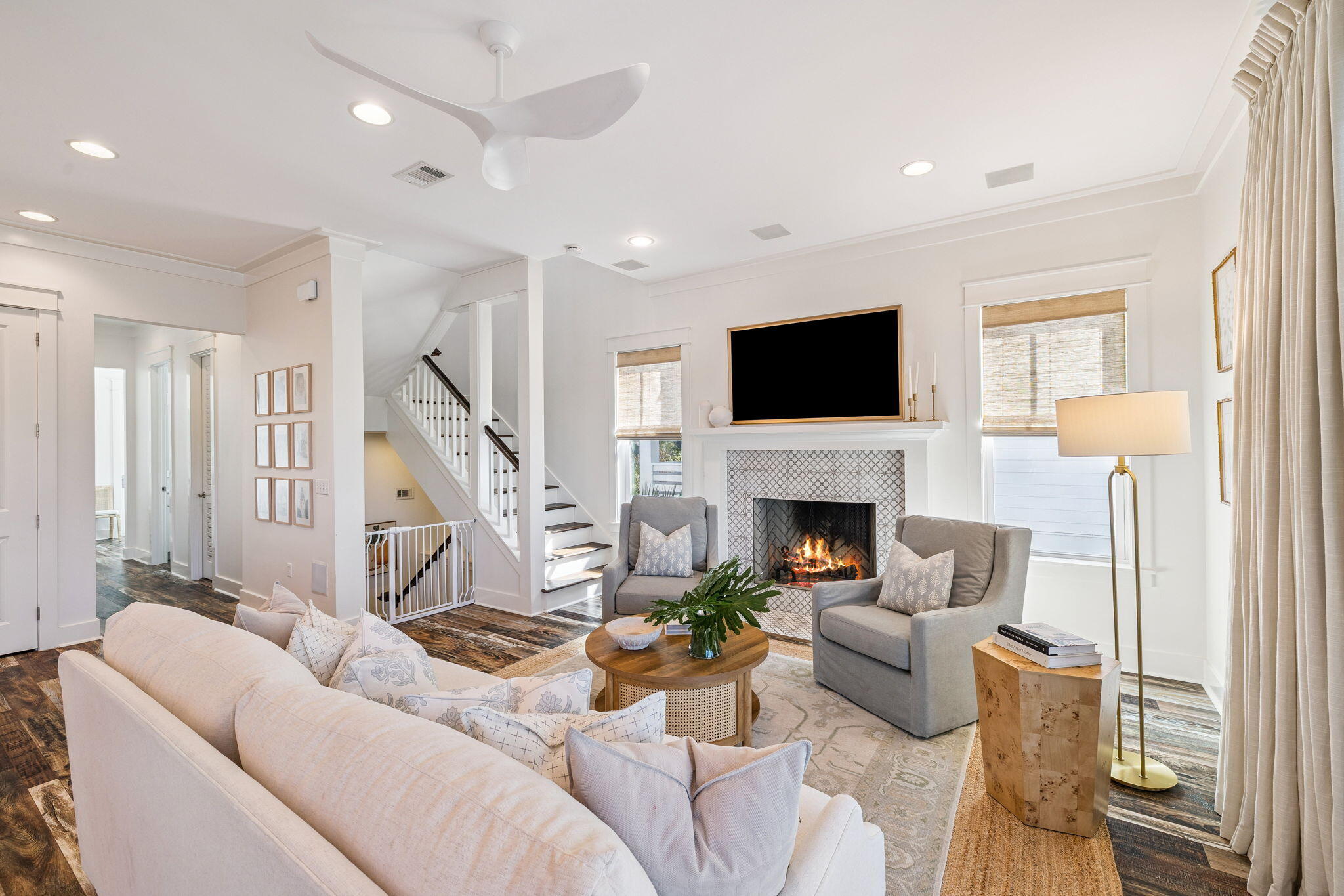 CESSNA LANDING - Residential