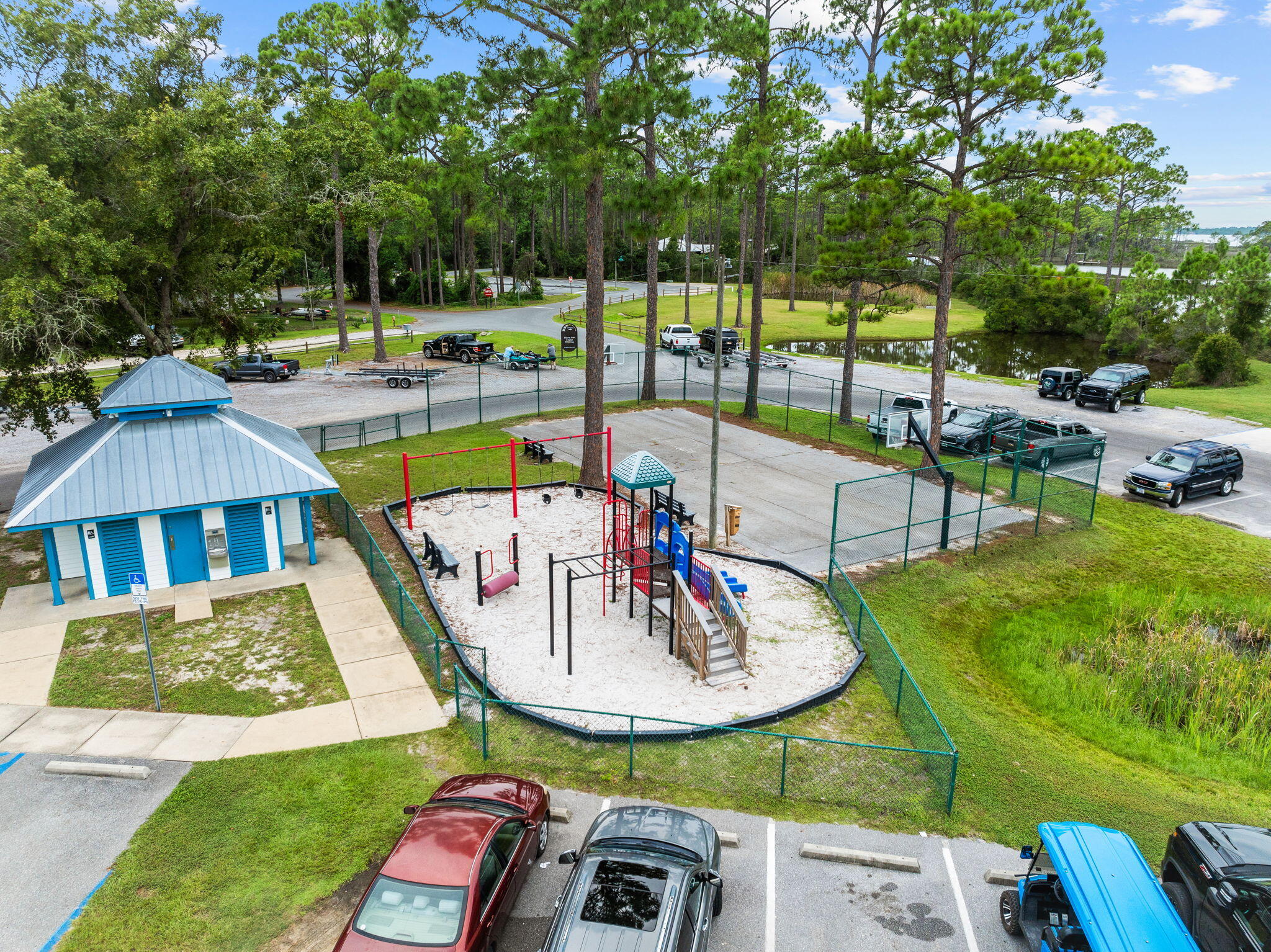 CESSNA LANDING - Residential