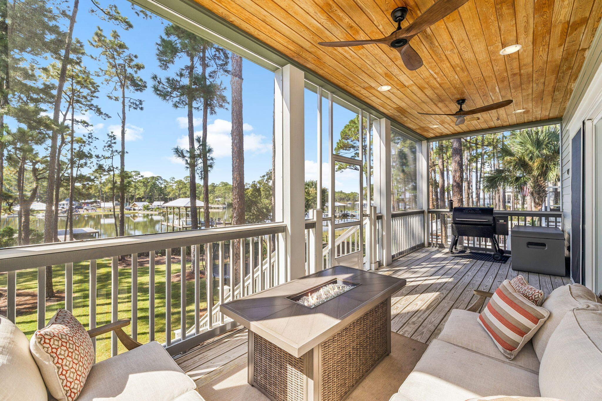 CESSNA LANDING - Residential