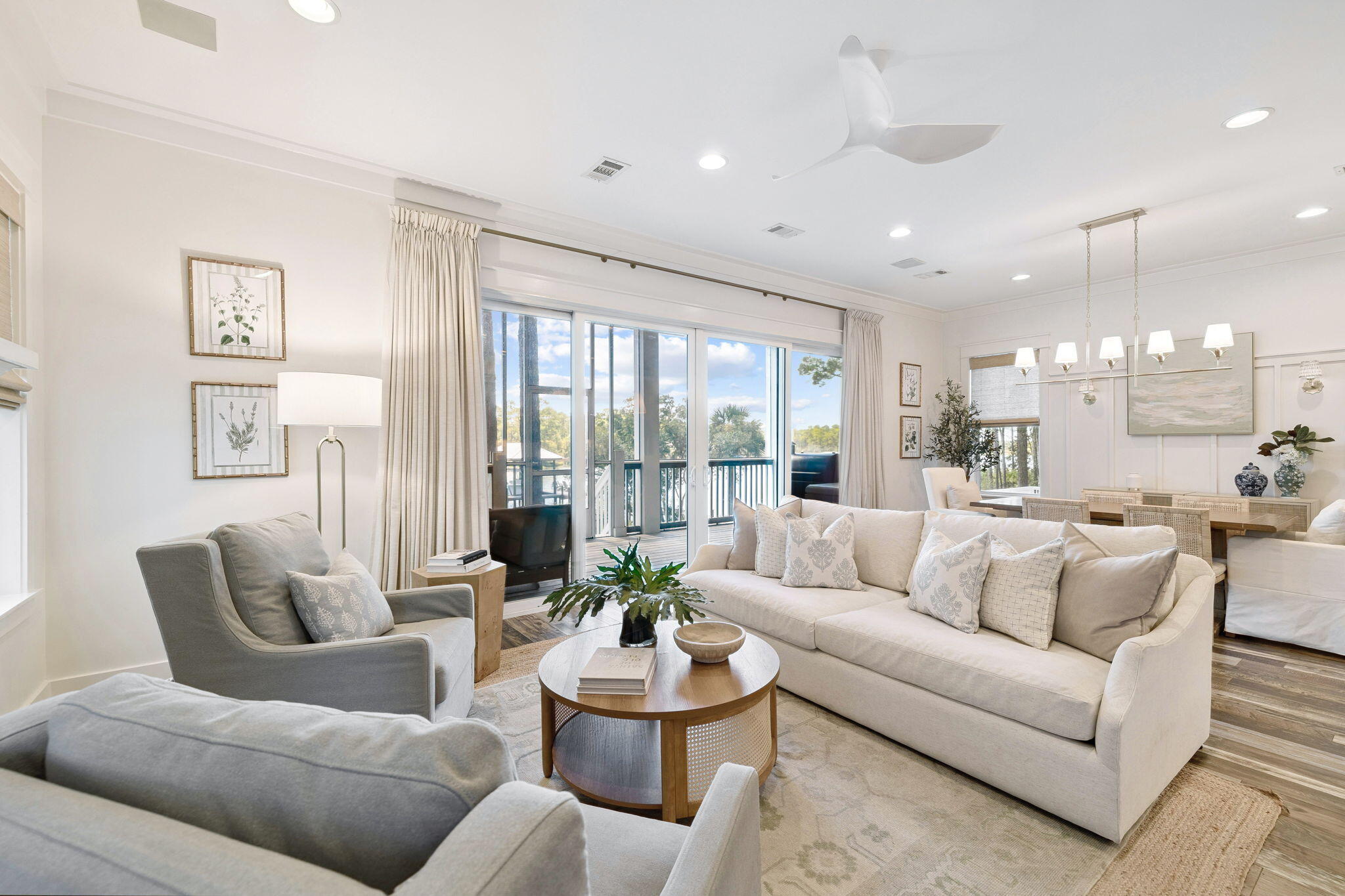 CESSNA LANDING - Residential