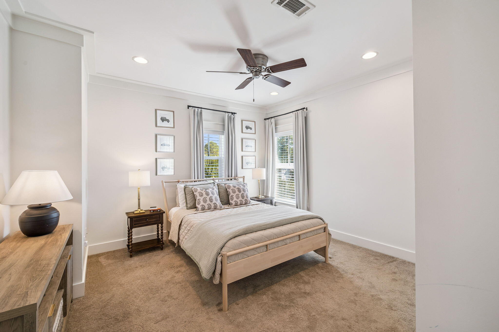 CESSNA LANDING - Residential