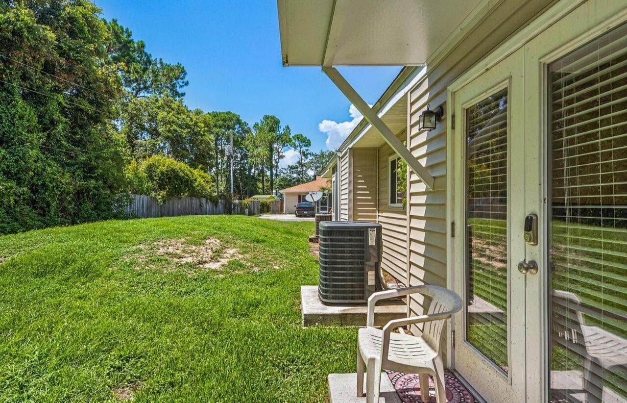 WINSTON MANOR T/H - Residential