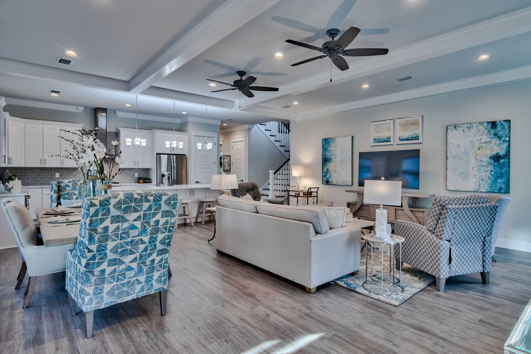 HIGHLAND PARKS - Residential