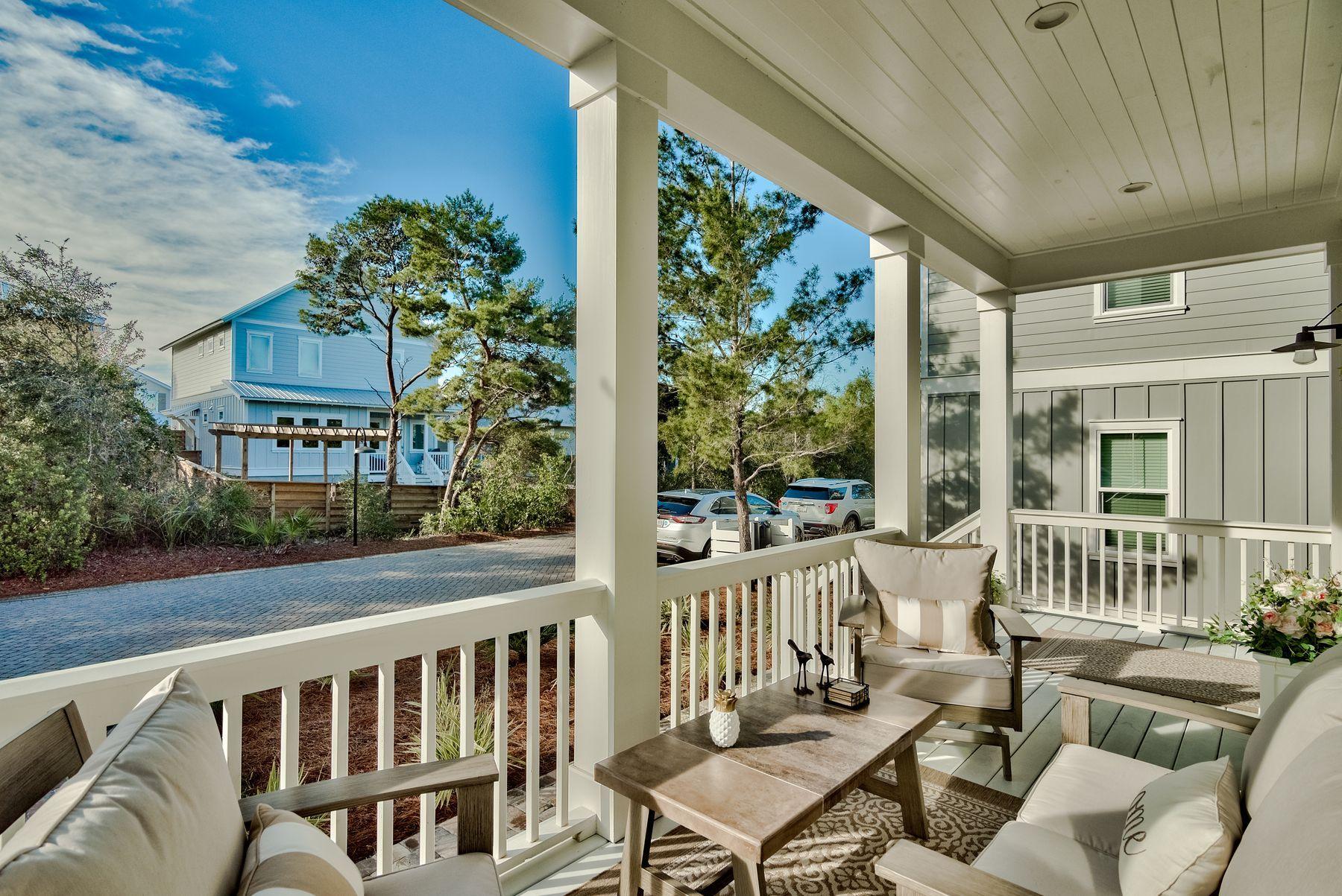 HIGHLAND PARKS - Residential