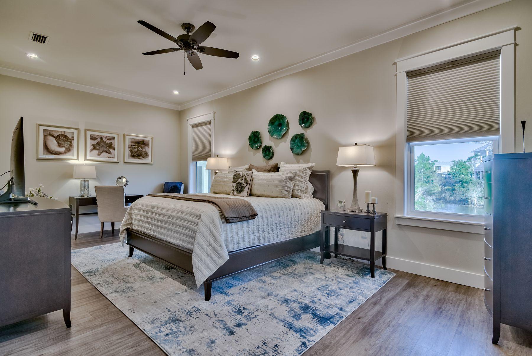 HIGHLAND PARKS - Residential