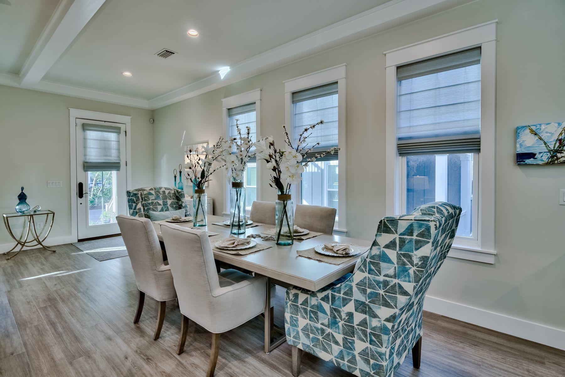 HIGHLAND PARKS - Residential