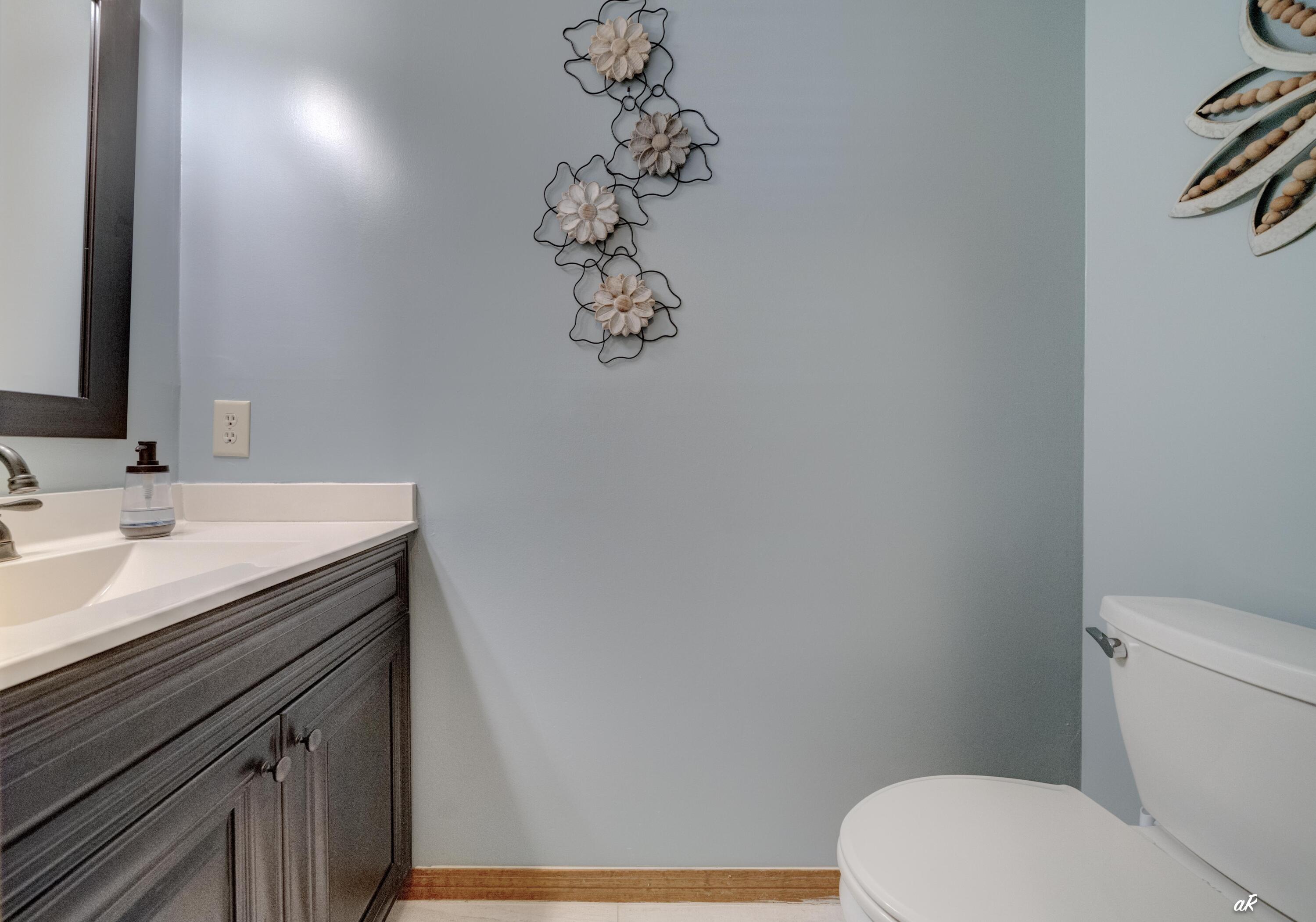 KINGS POINT HARBOUR UNIT 1 REPLAT - Residential