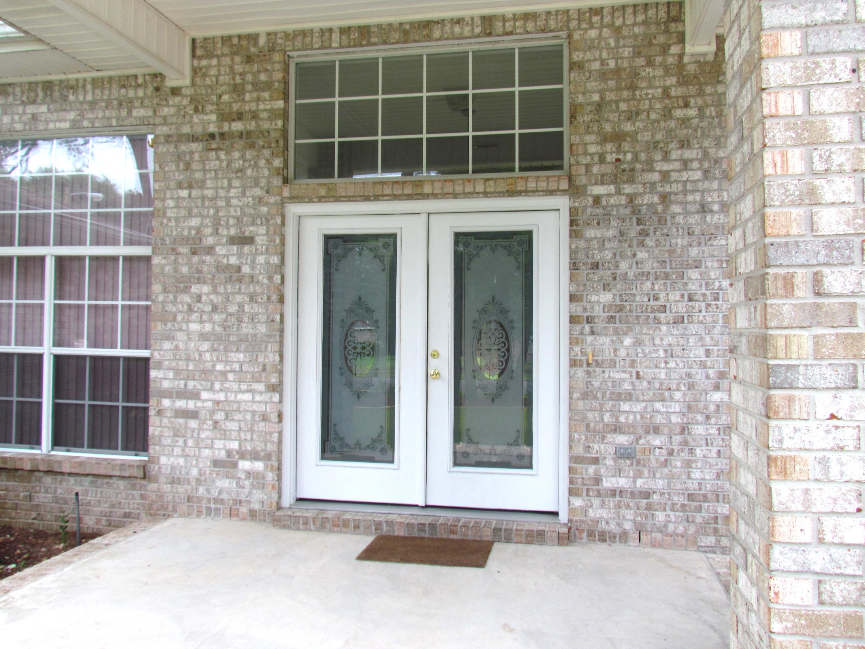 ROCKY BAYOU ESTATES 02 - Residential Lease