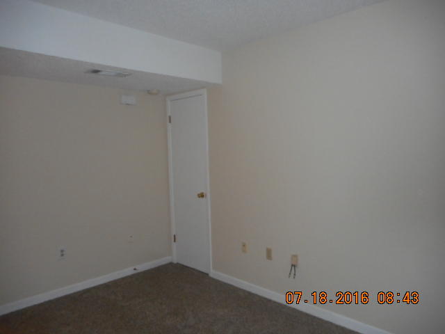 QUAIL MEADOWS - Residential Lease