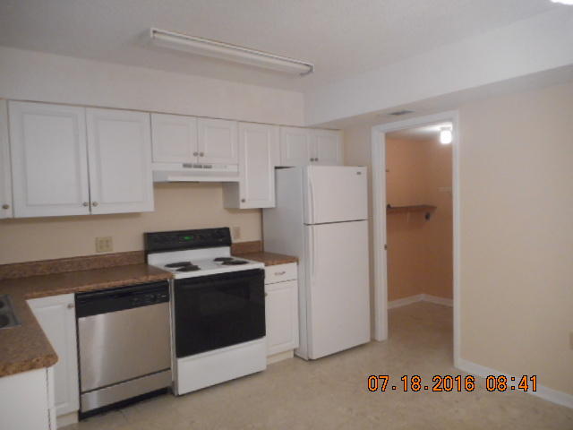 QUAIL MEADOWS - Residential Lease