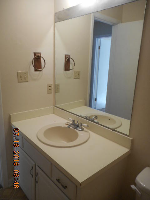 QUAIL MEADOWS - Residential Lease