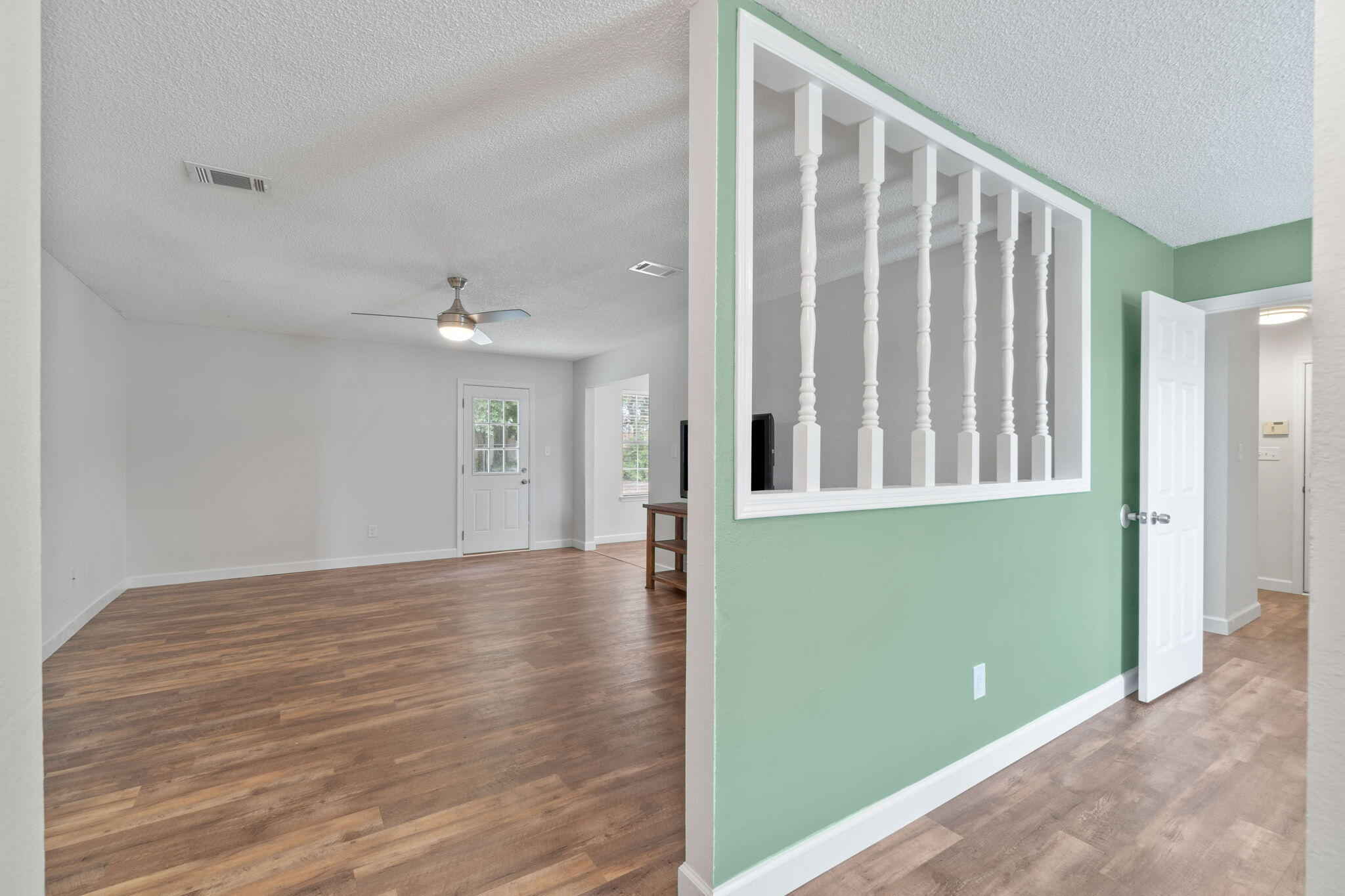 COUNTRY BREEZE ESTATES - Residential