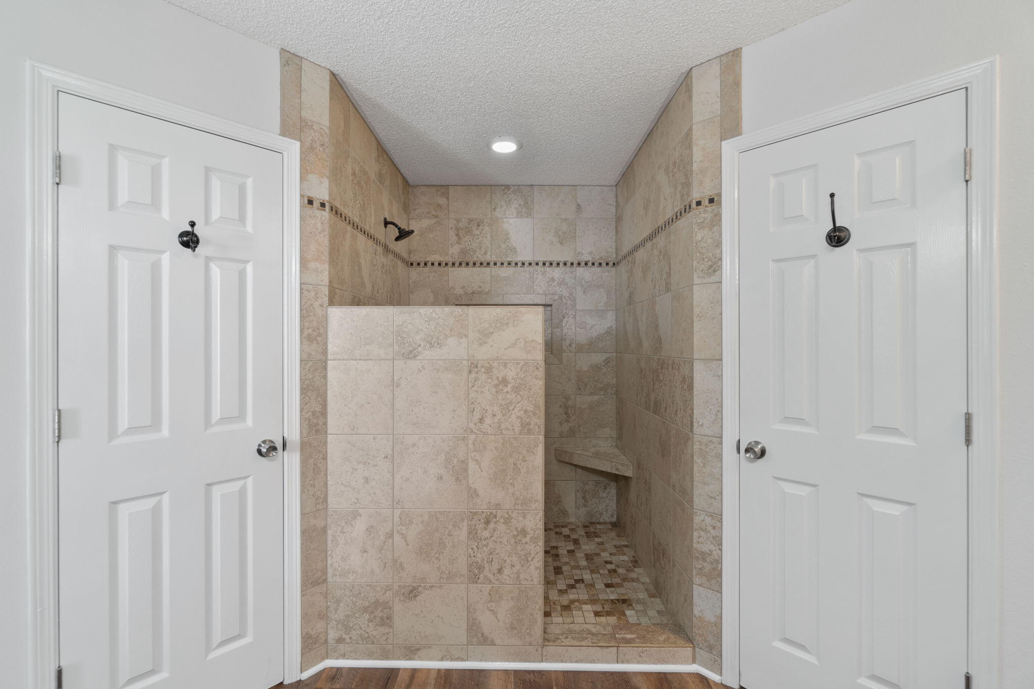 COUNTRY BREEZE ESTATES - Residential