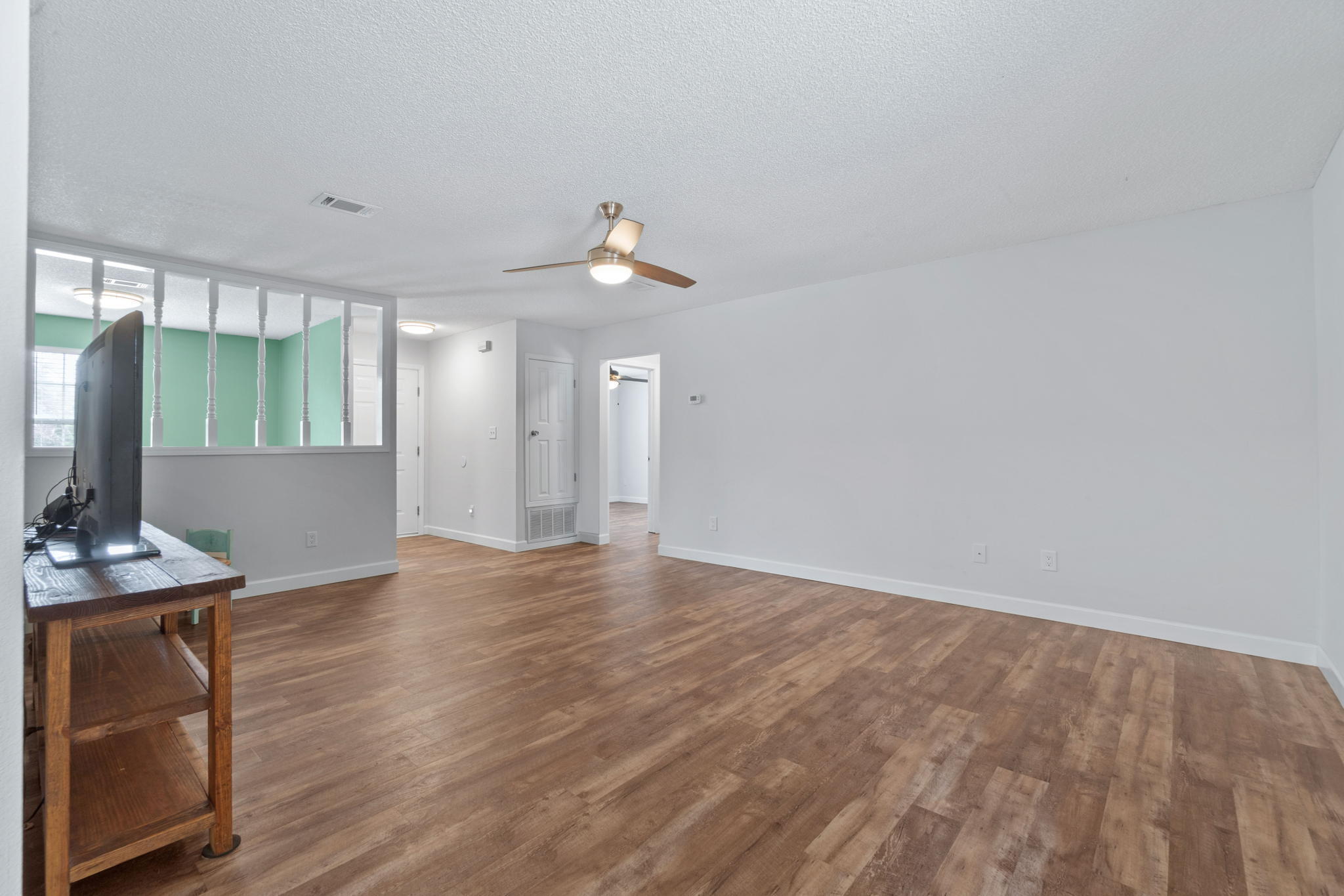 COUNTRY BREEZE ESTATES - Residential