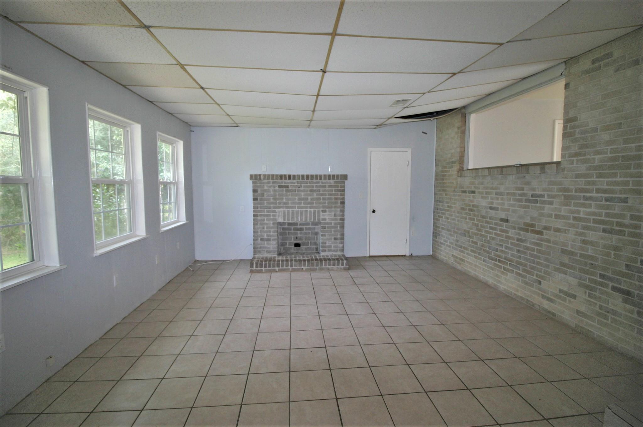 LAKEVIEW S/D - Residential