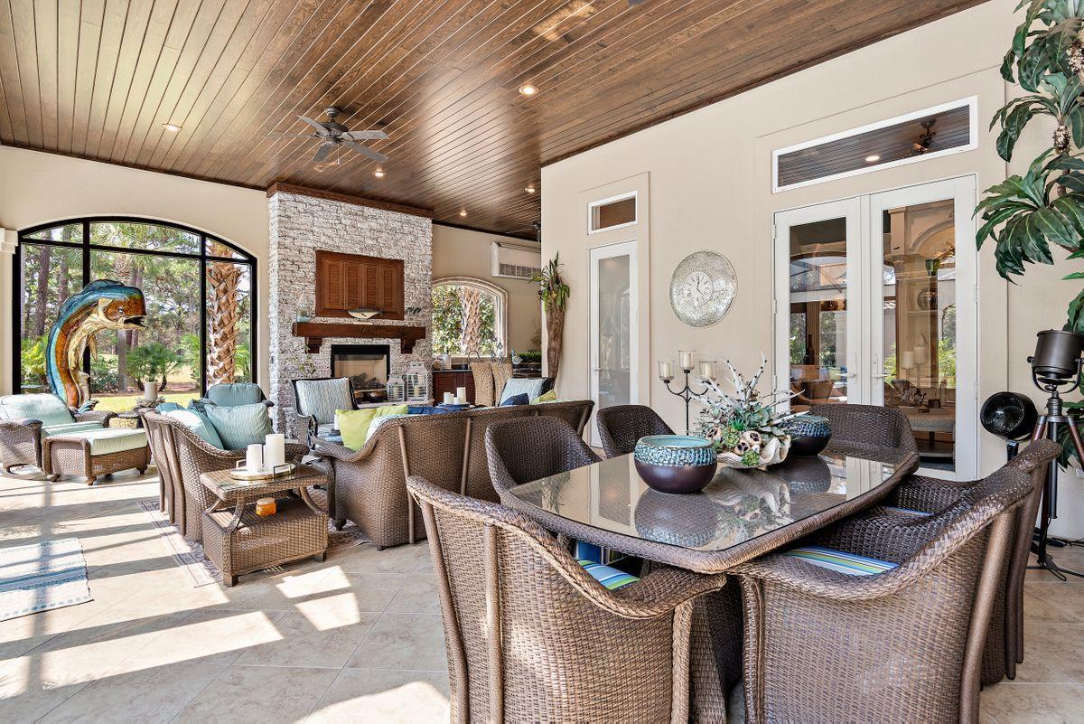 BURNT PINE - Residential