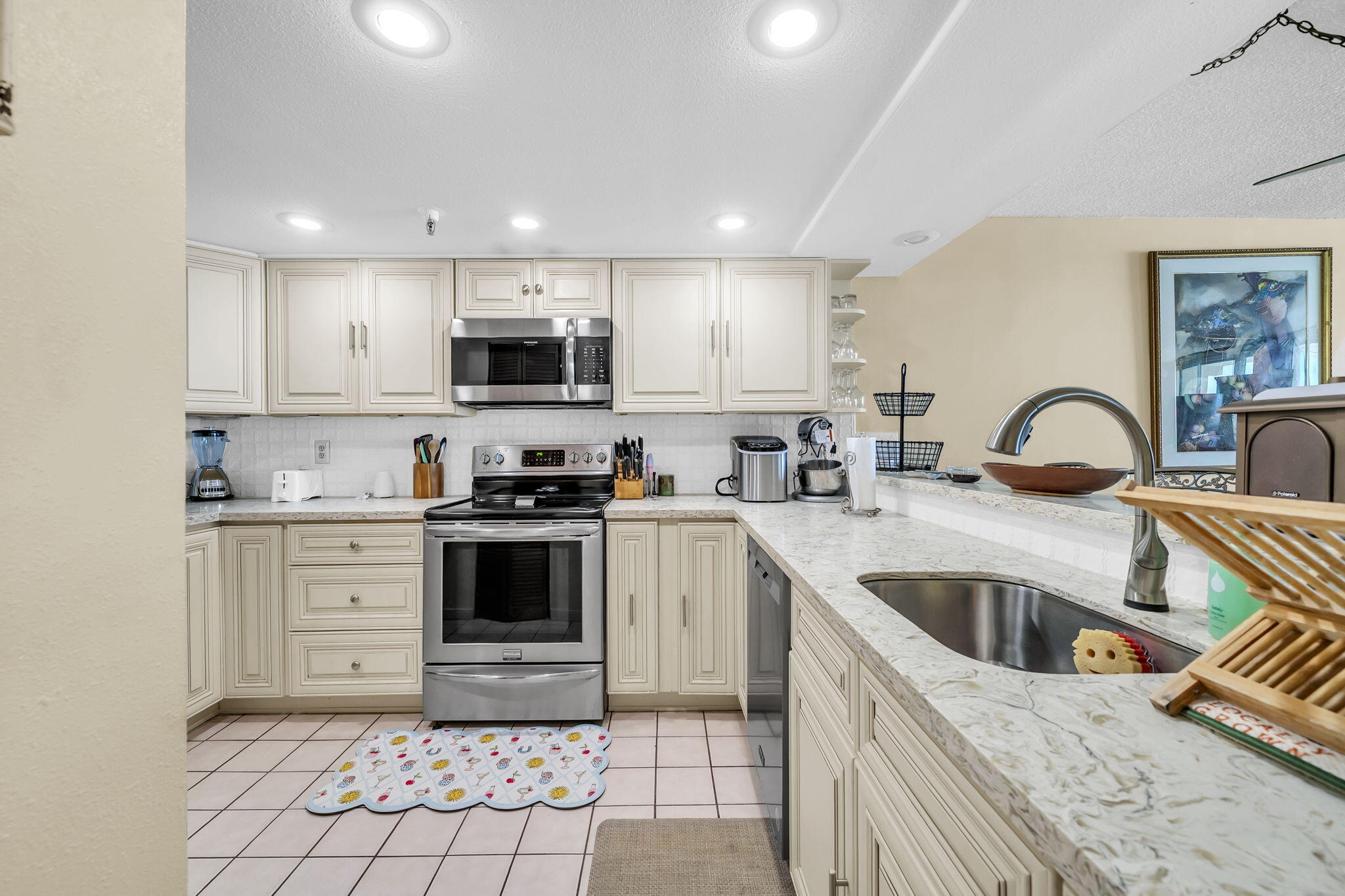 BREAKERS OF FWB PH 2 - Residential