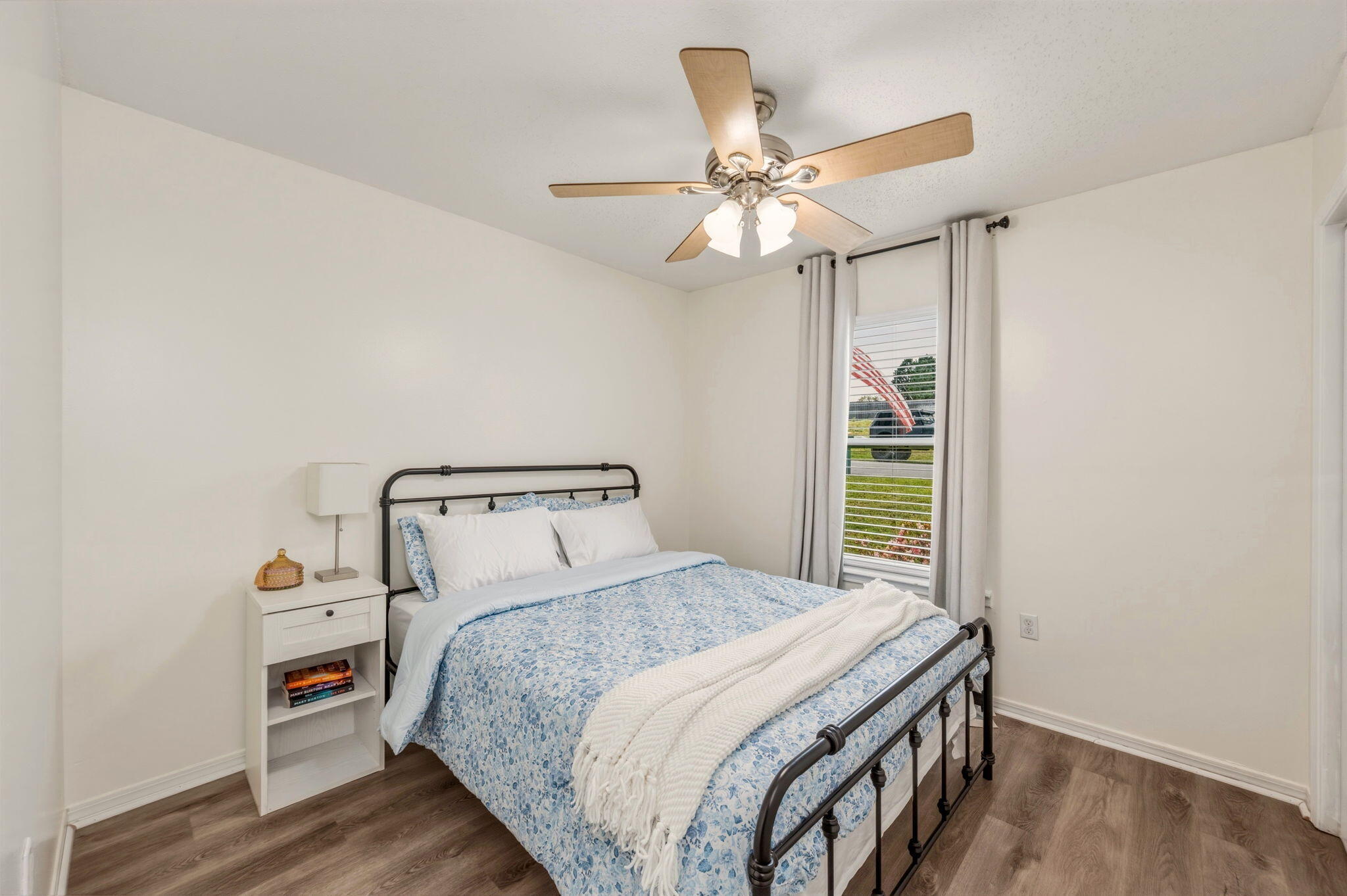 PAGE PLACE 2 - Residential