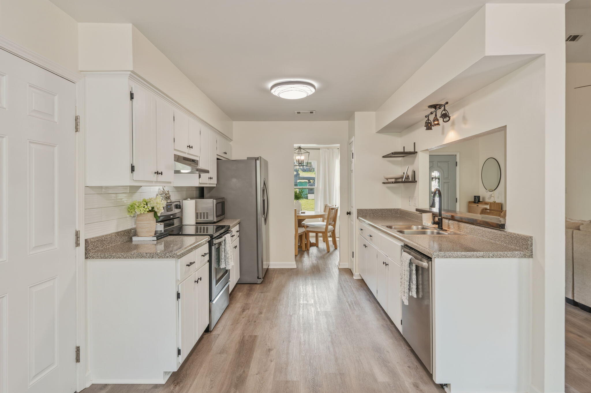 PAGE PLACE 2 - Residential