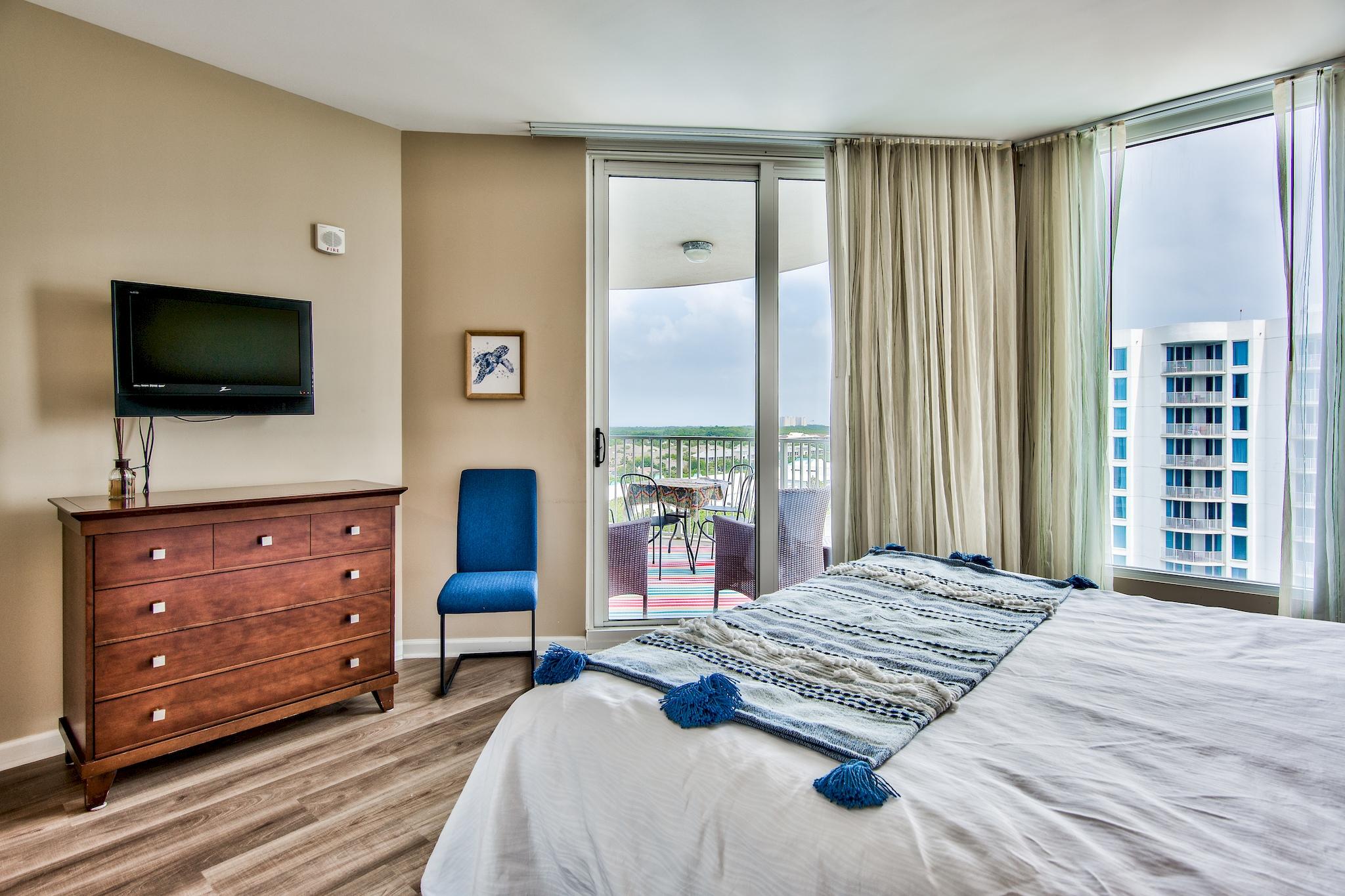 THE PALMS OF DESTIN - Residential