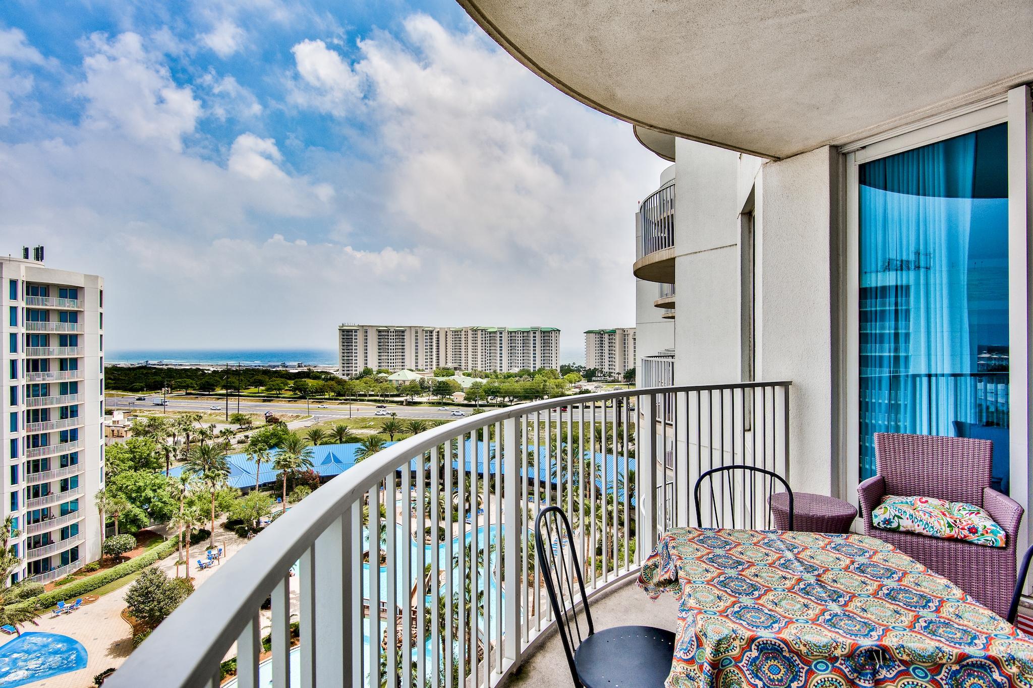 THE PALMS OF DESTIN - Residential