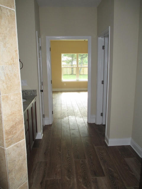 CRESENT SHORES - Residential