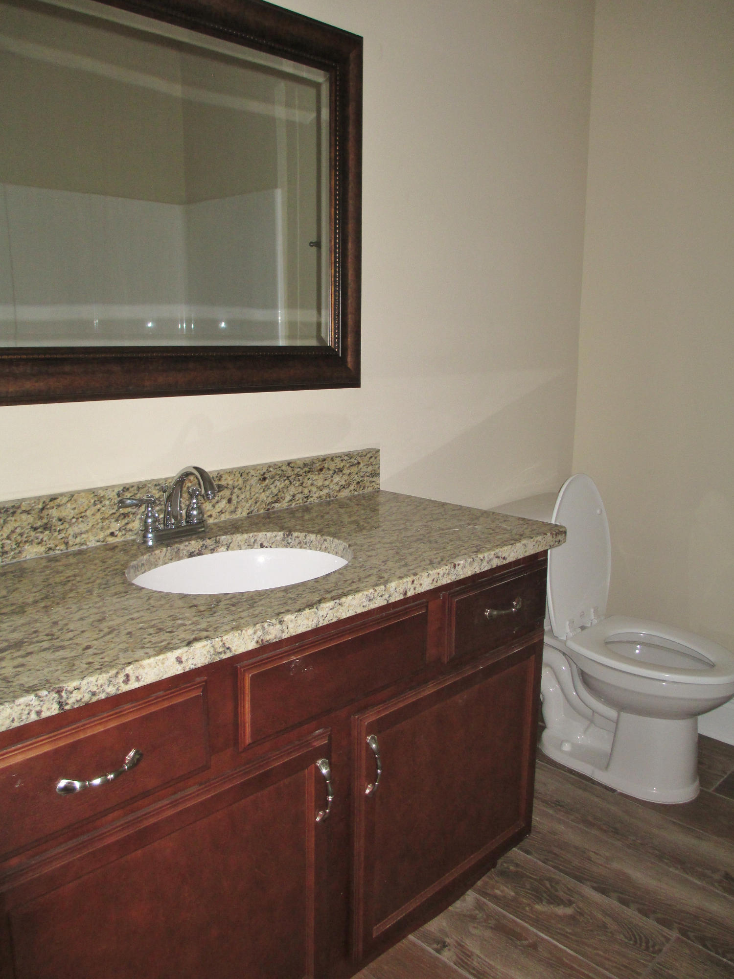 CRESENT SHORES - Residential