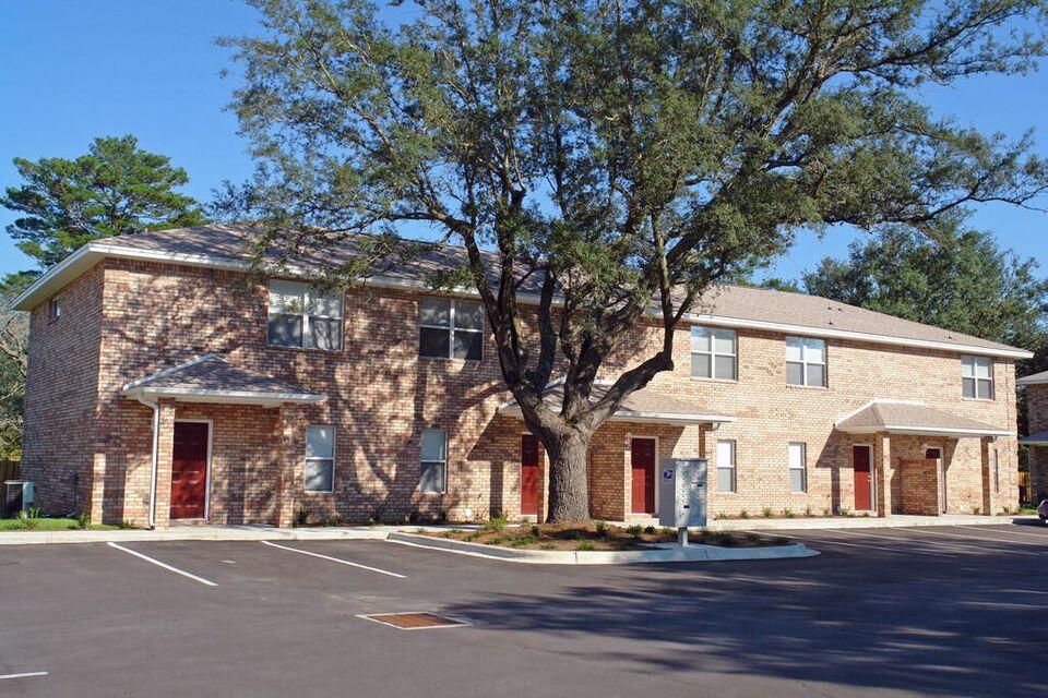 Miranda Apartments - Residential Lease