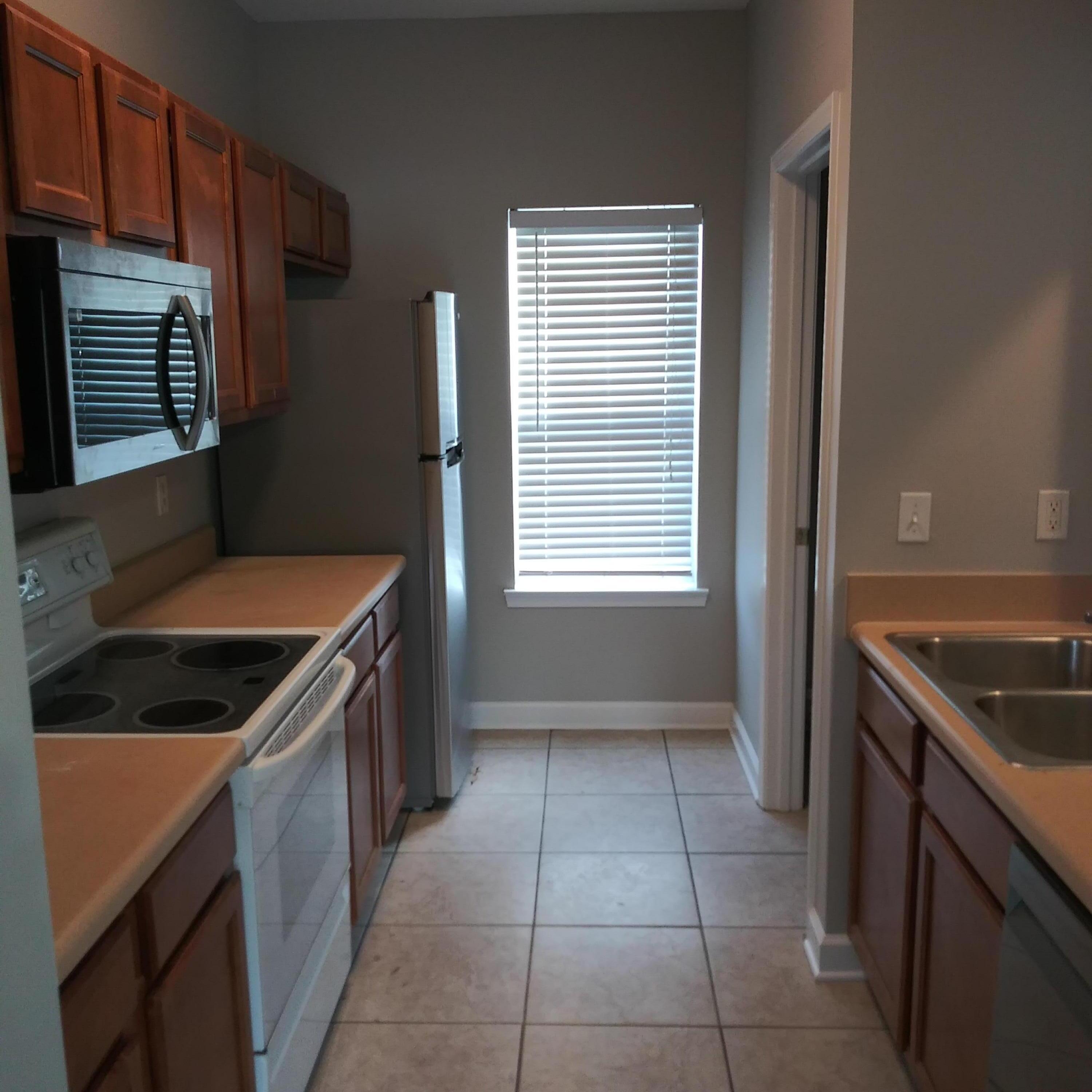 Miranda Apartments - Residential Lease