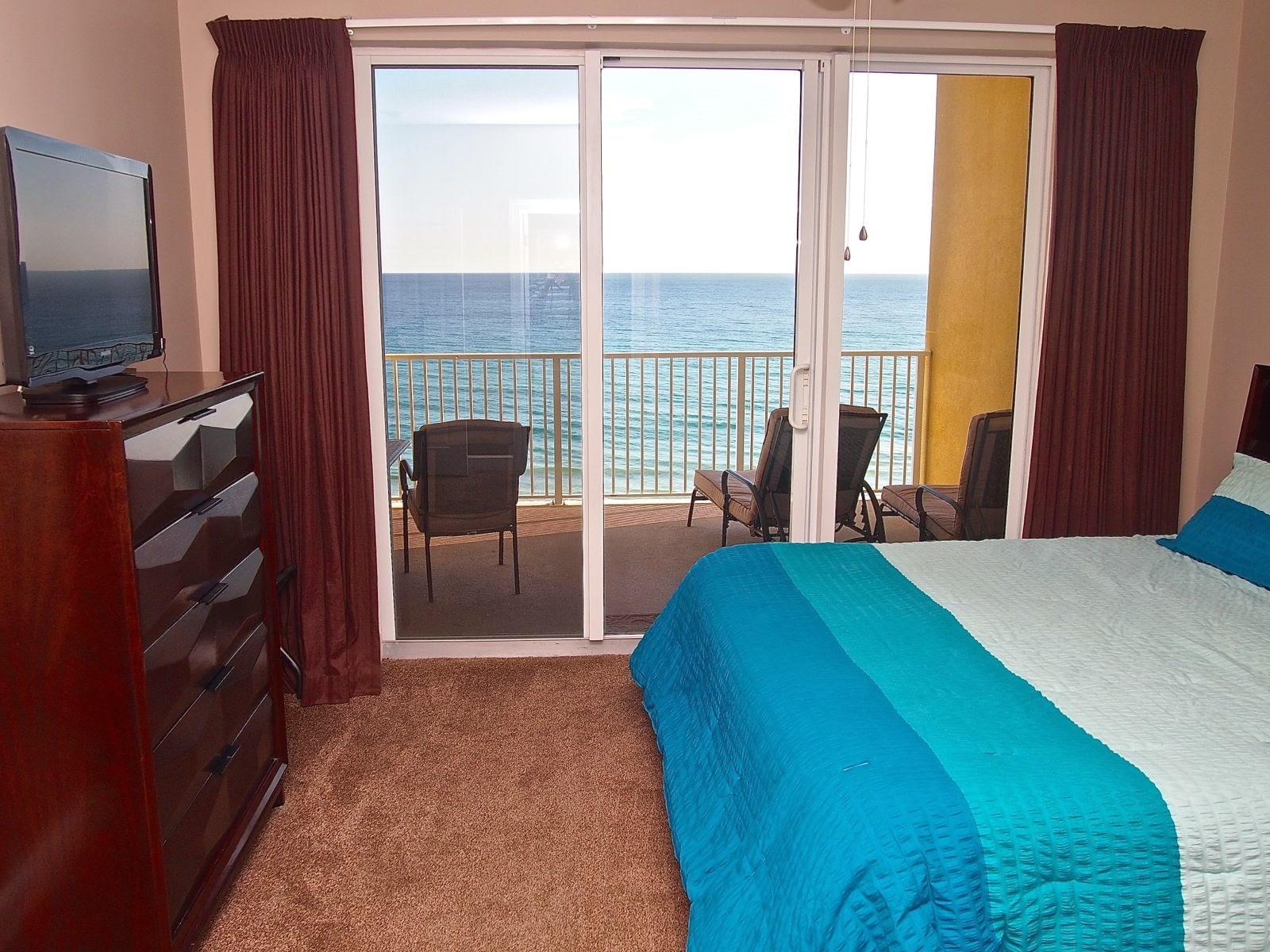 TROPIC WINDS - Residential