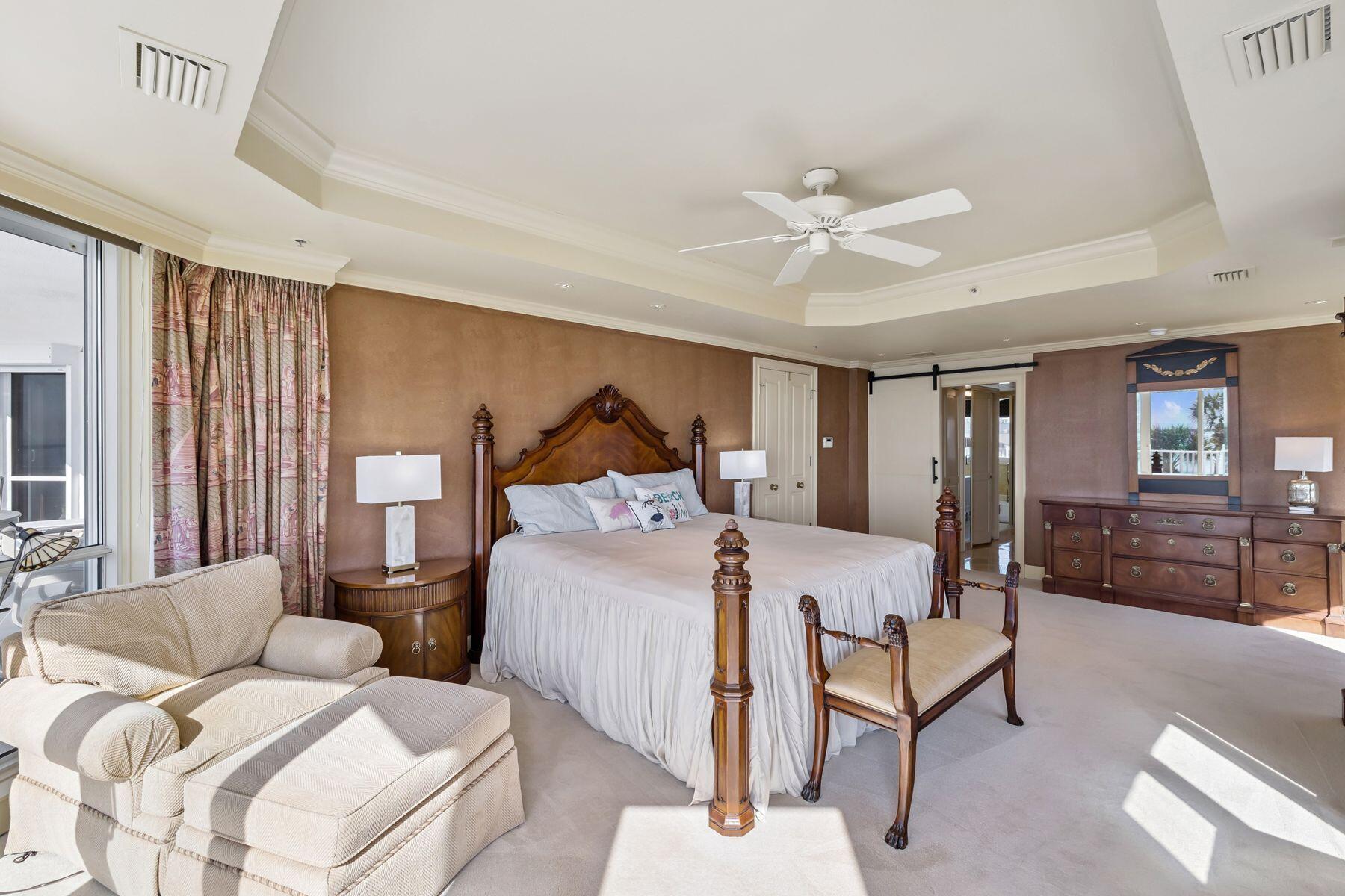 THE ULTIMATE CONDO - Residential